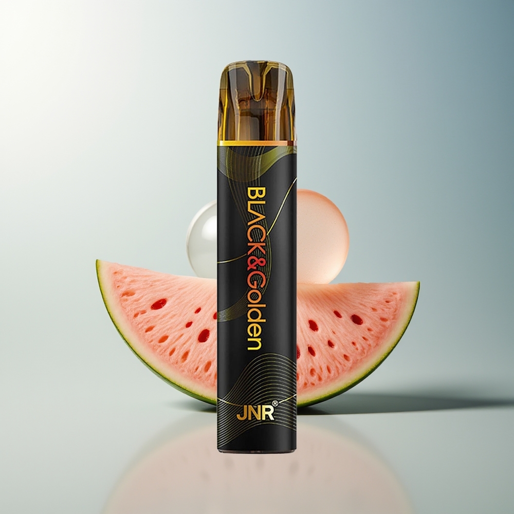 JNR Black&Golden 800 Puff Şarjsız 550mAh 2ml TPD Onaylı %2 Nikotin Kavunlu Sakız Aromalı