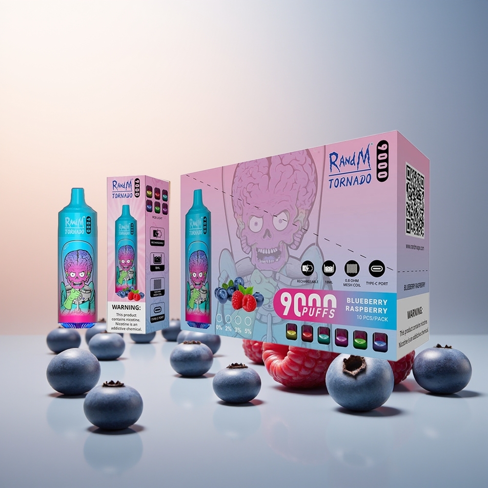 RandM Fumot Tornado 9000 Püf Şarj Edilebilir 850 mAh 18 mL Mesh Coil RGB Ekran Yaban Mersini Ahududu